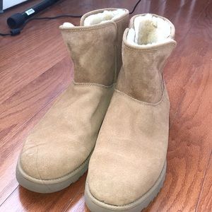 Short UGG Boots